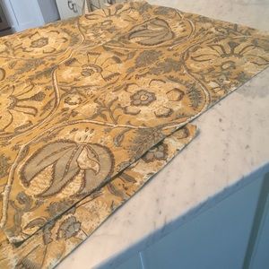 King Duvet Cover, 2 Euro shams & 2 king cases